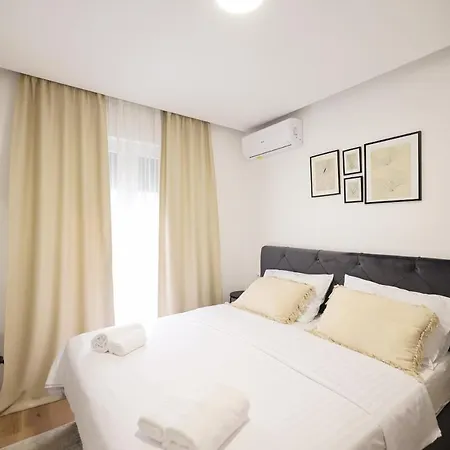 Olive Apartment
