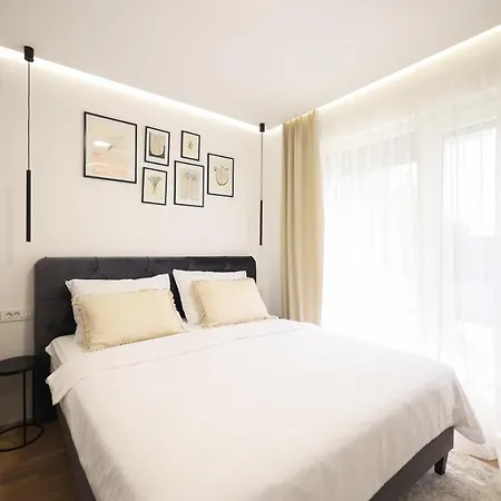 Olive Apartment *