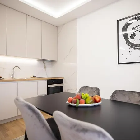 Olive Apartment